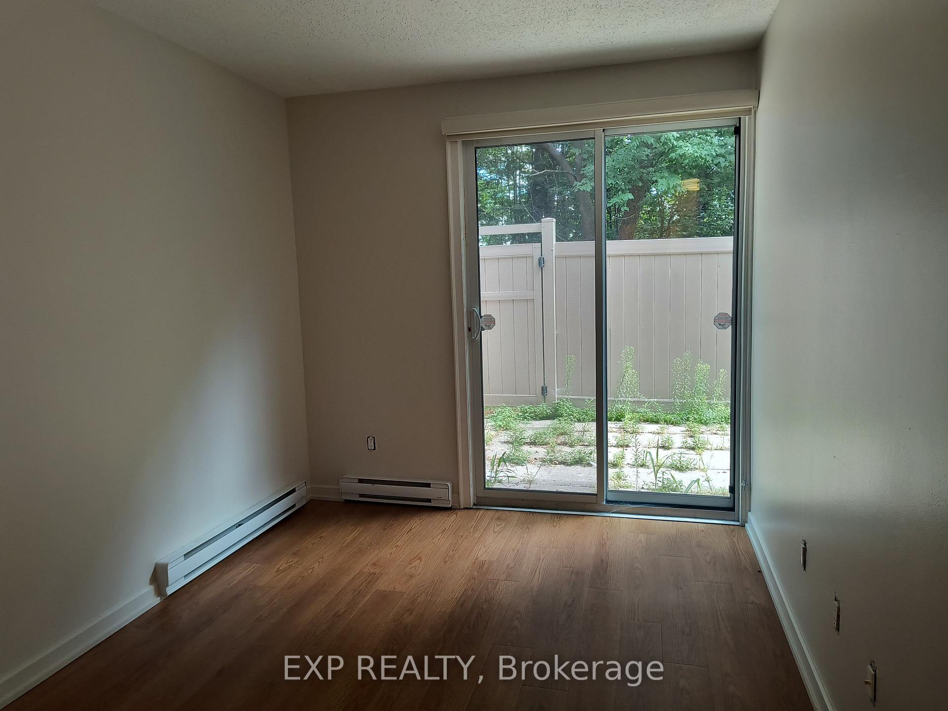 Photo 17 of Unit 002, 1310 Richmond Road, Ottawa, Lincoln Heights — HOMEH