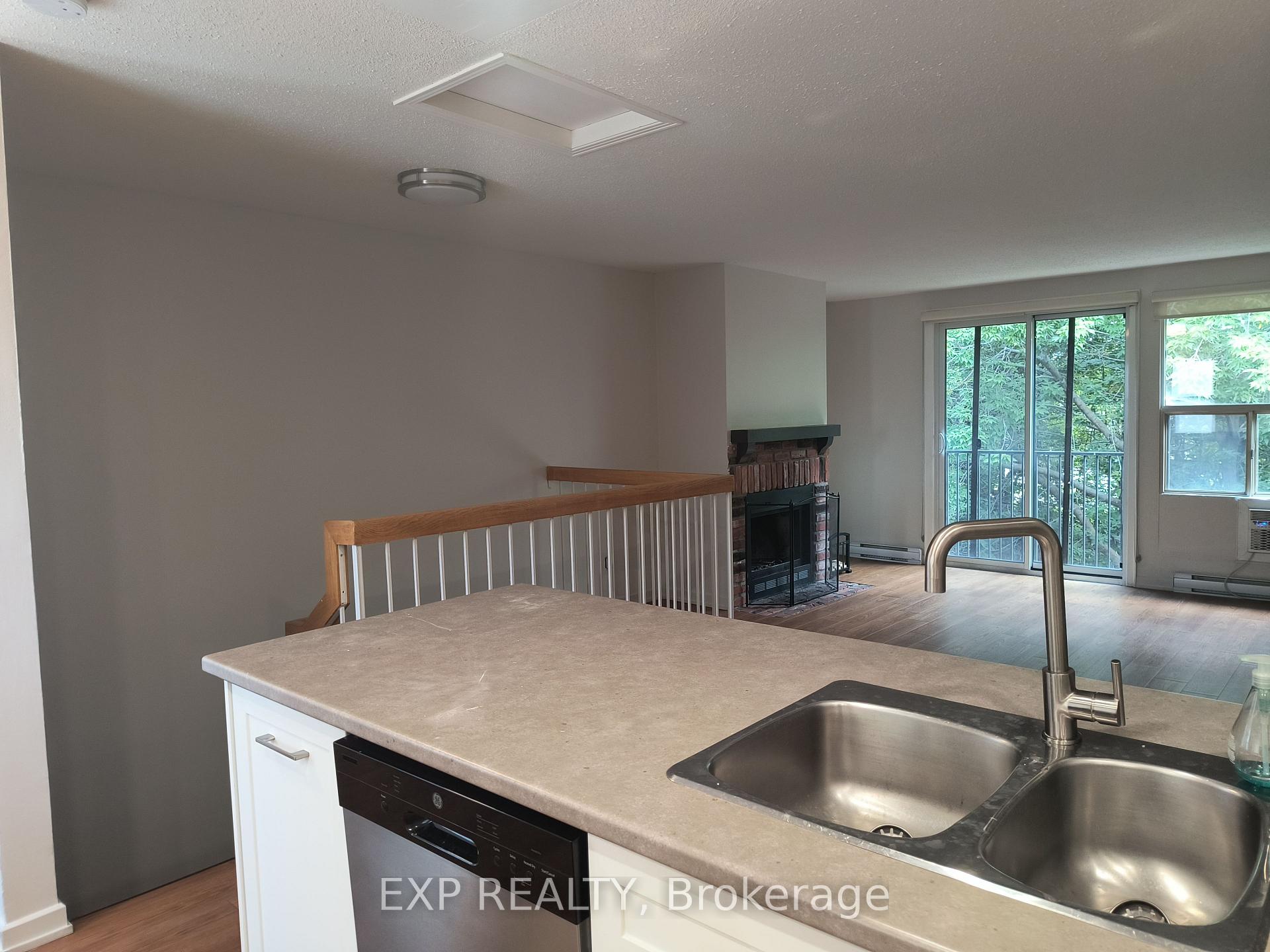 Photo 19 of Unit 002, 1310 Richmond Road, Ottawa, Lincoln Heights — HOMEH