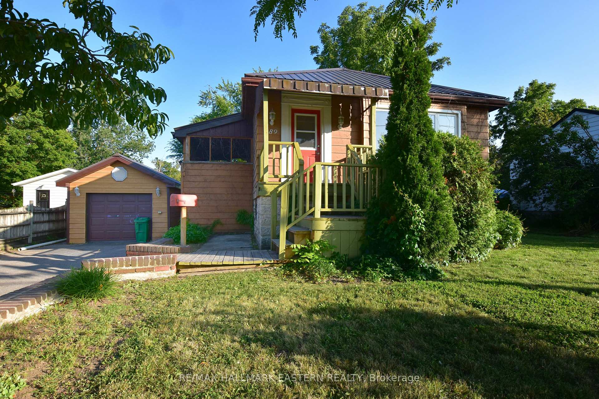 Photo 5 of 289 Bennet Street, Peterborough, Northcrest Ward 5 — HOMEH