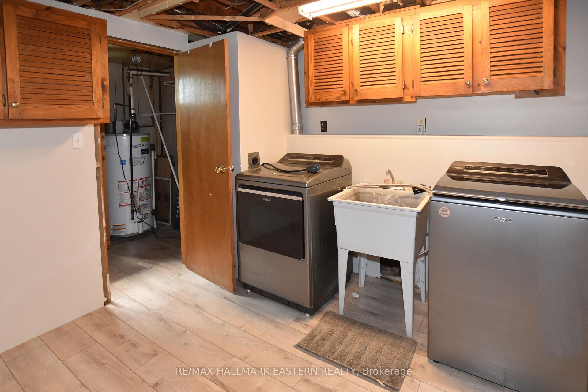 Photo 33 of 289 Bennet Street, Peterborough, Northcrest Ward 5 — HOMEH