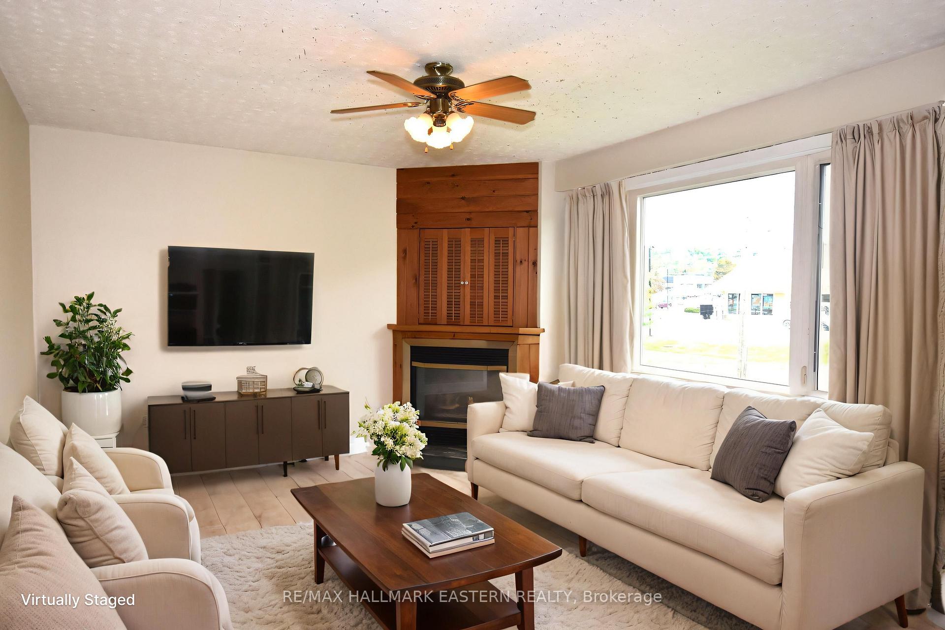 Photo 12 of 289 Bennet Street, Peterborough, Northcrest Ward 5 — HOMEH