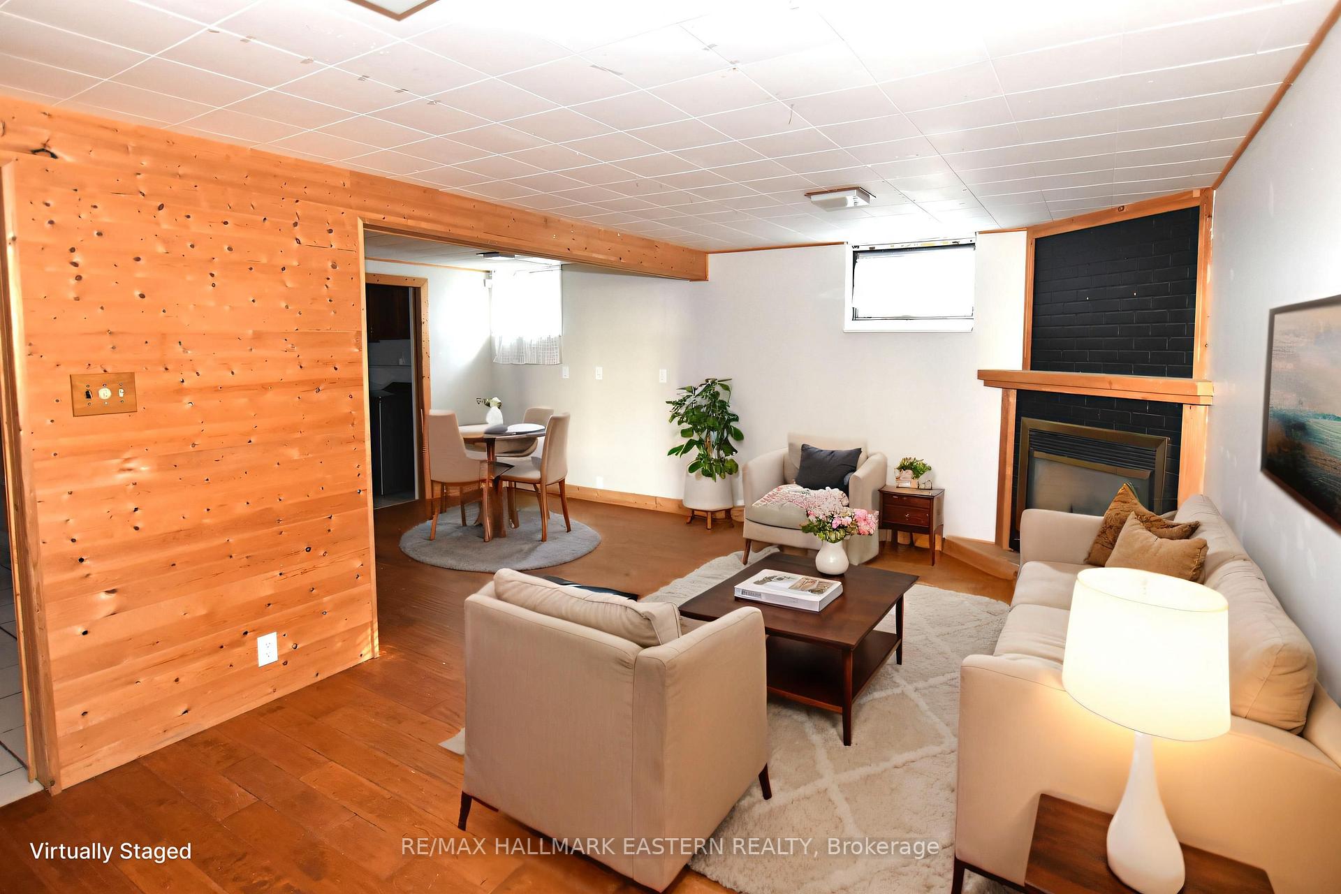 Photo 26 of 289 Bennet Street, Peterborough, Northcrest Ward 5 — HOMEH