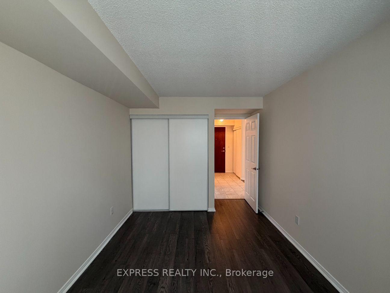 Photo 10 of Unit 715, 39 Pemberton Avenue, North York, Newtonbrook East — HOMEH