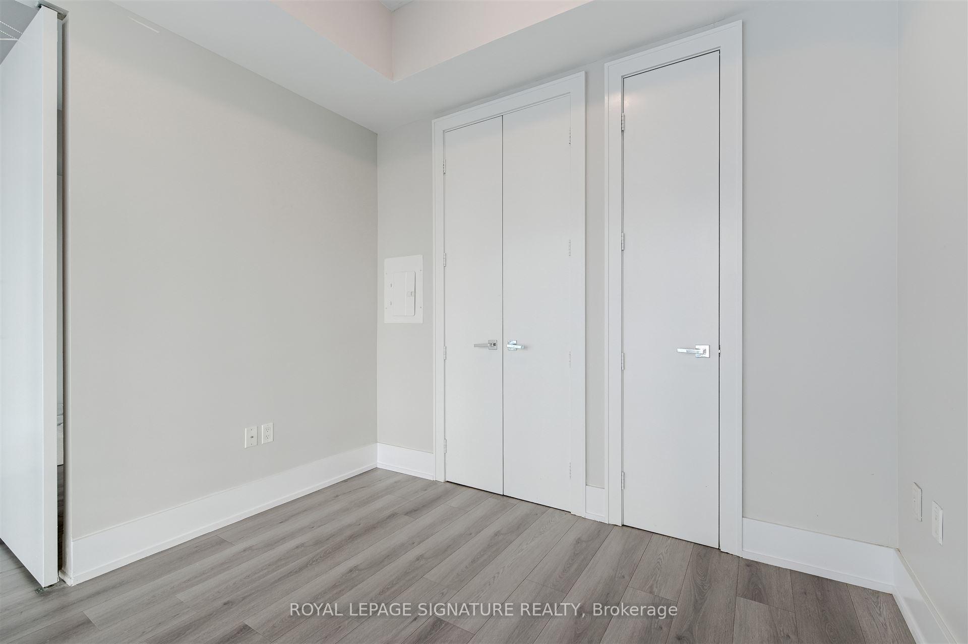 Photo 10 of Unit 424, 29 Queens Quay E, Toronto, Waterfront Communities — HOMEH