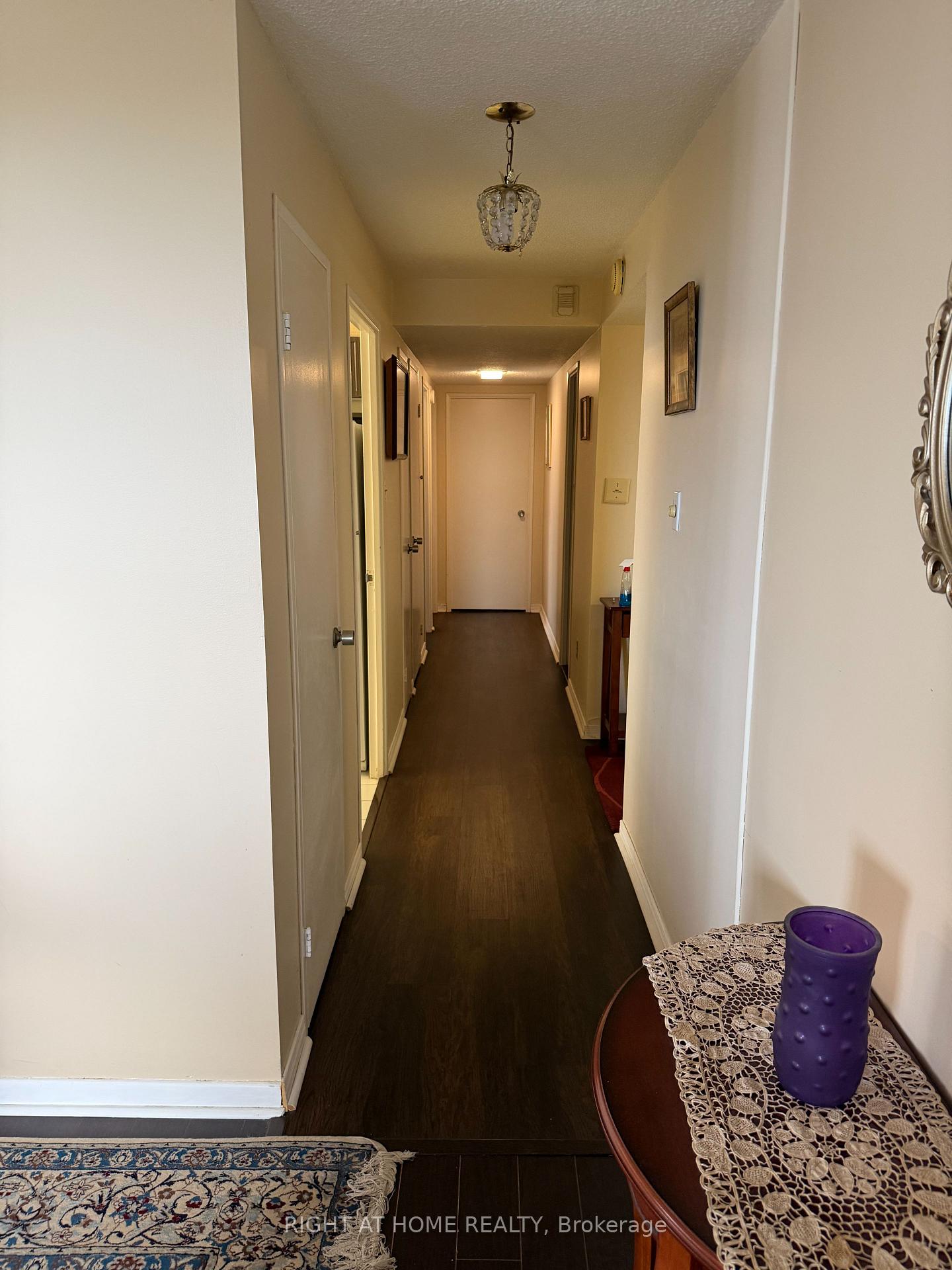 Photo 10 of Unit 802, 60 Inverlochy Boulevard, Markham, Royal Orchard — HOMEH
