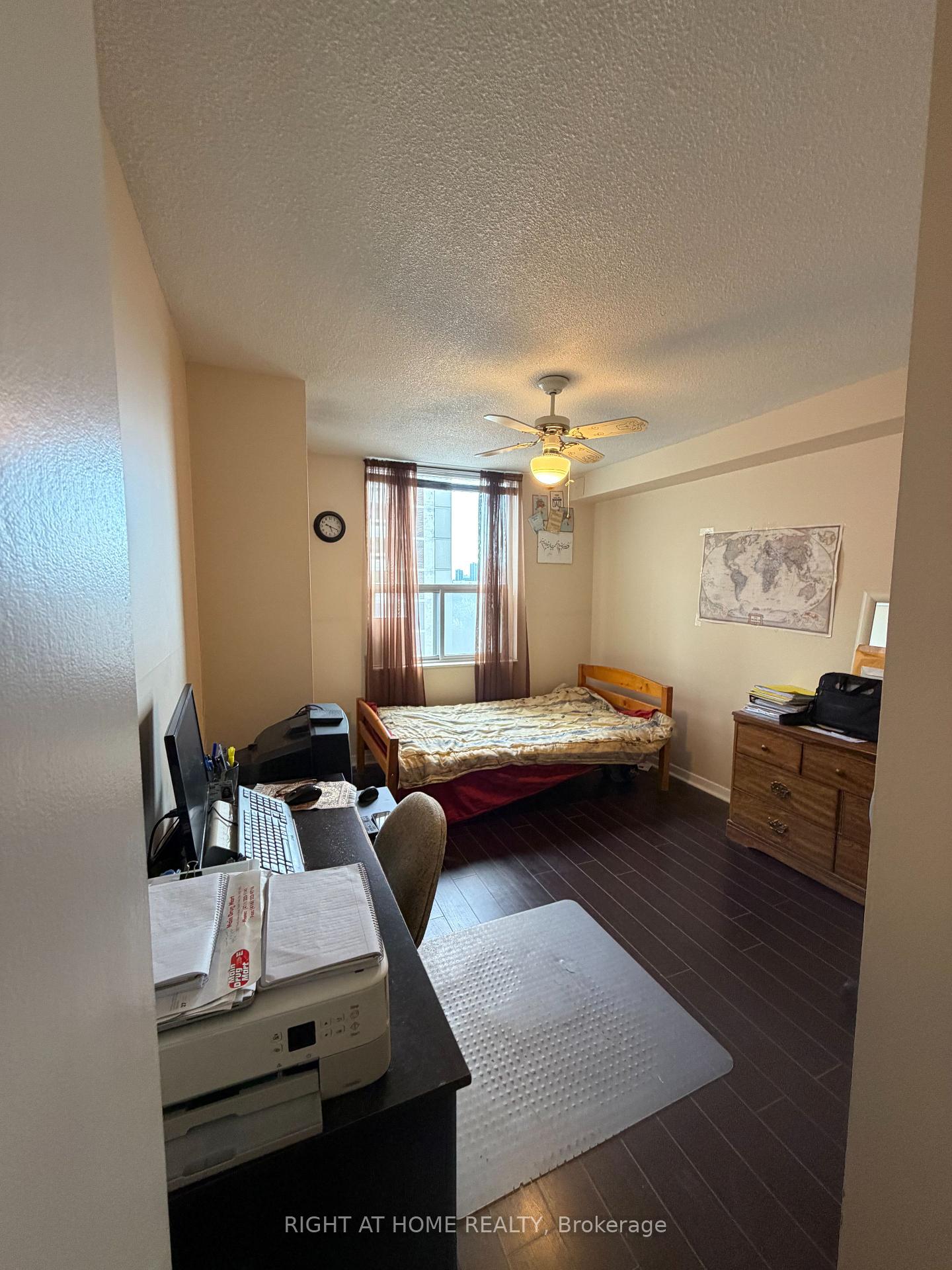 Photo 19 of Unit 802, 60 Inverlochy Boulevard, Markham, Royal Orchard — HOMEH