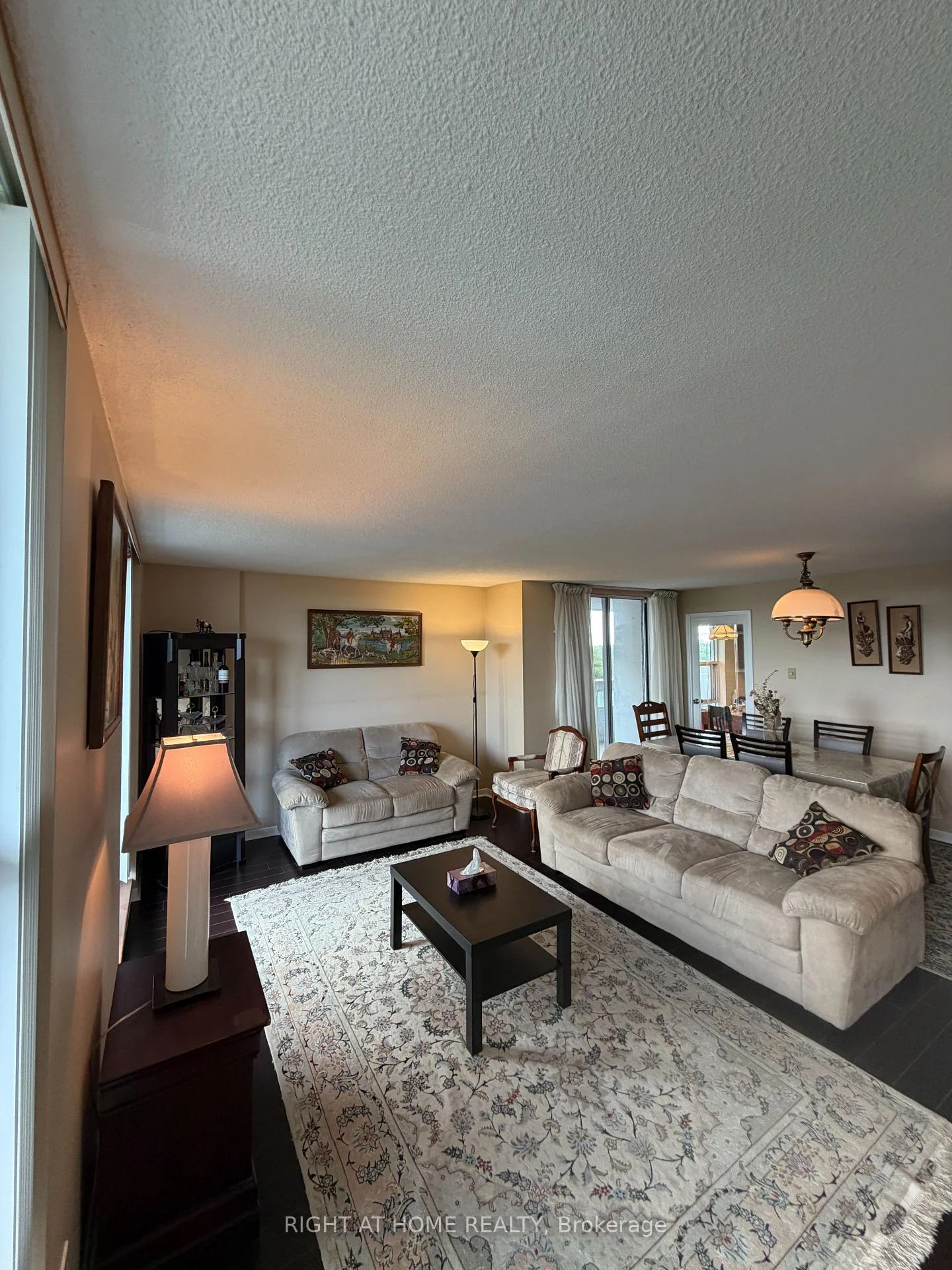 Photo 16 of Unit 802, 60 Inverlochy Boulevard, Markham, Royal Orchard — HOMEH