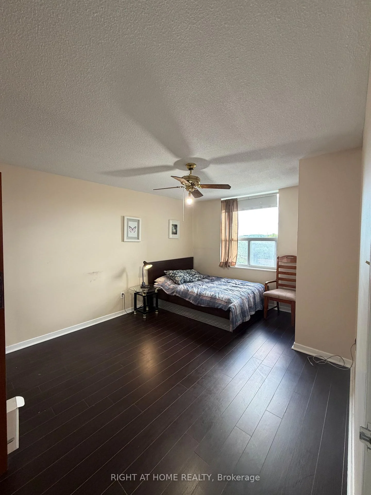 Photo 17 of Unit 802, 60 Inverlochy Boulevard, Markham, Royal Orchard — HOMEH