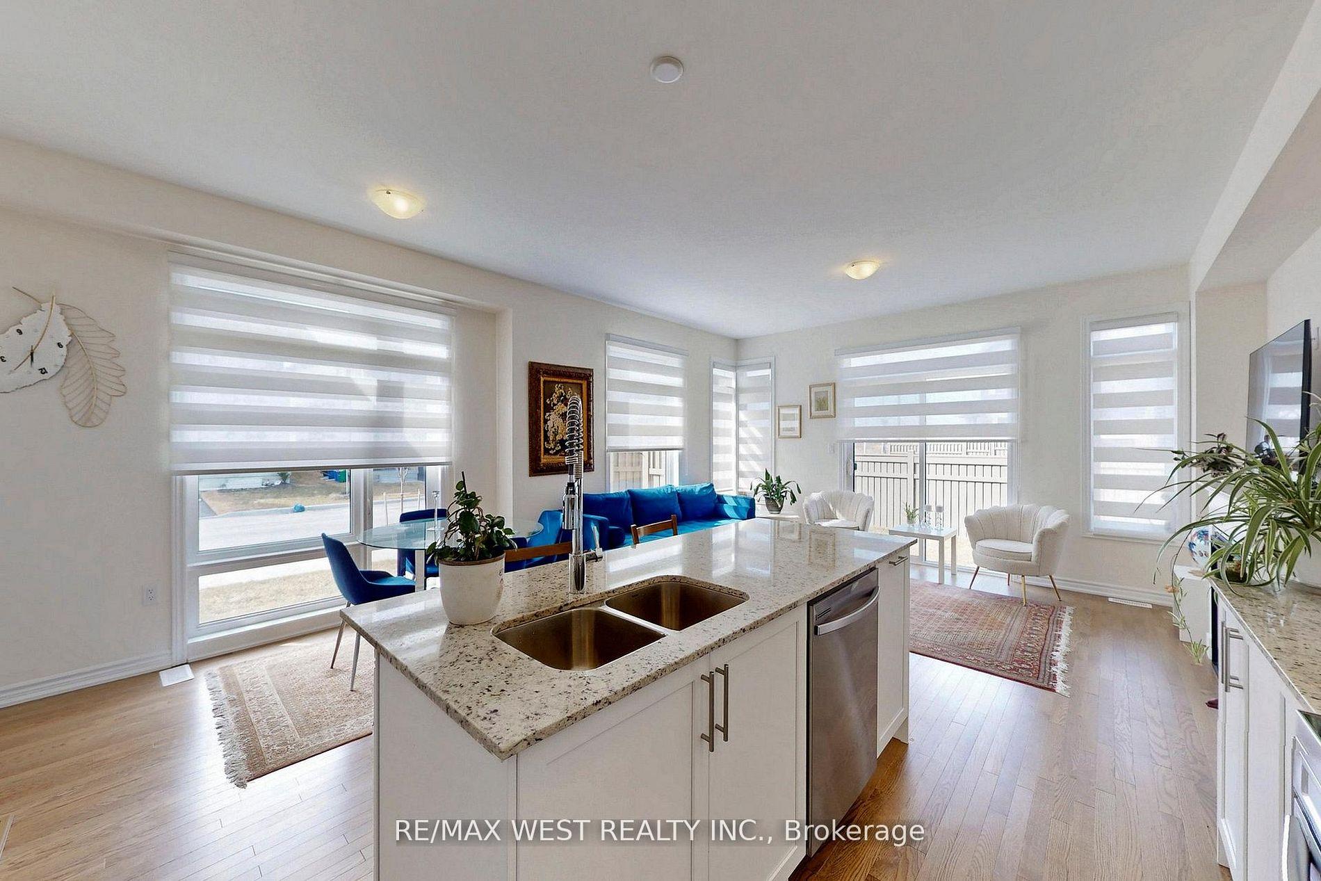 Photo 14 of 4 Haldimand Street, Vaughan, Kleinburg — HOMEH