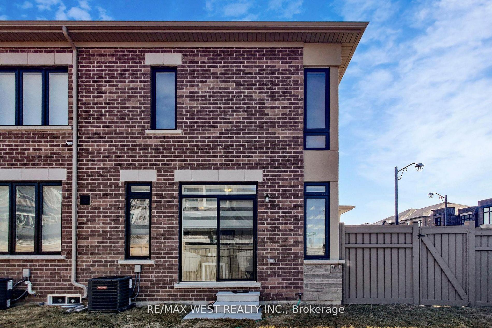 Photo 30 of 4 Haldimand Street, Vaughan, Kleinburg — HOMEH