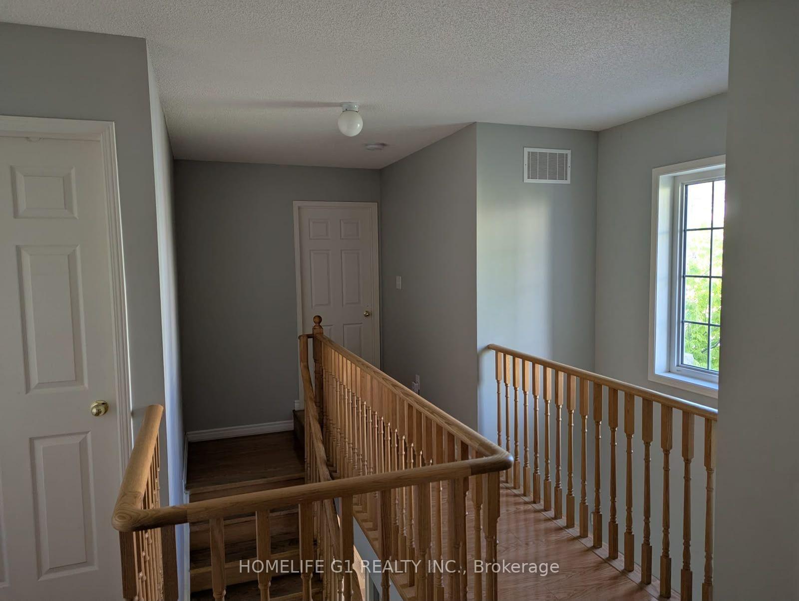 Photo 24 of 25 Hornett Way, Ajax, Central East — HOMEH
