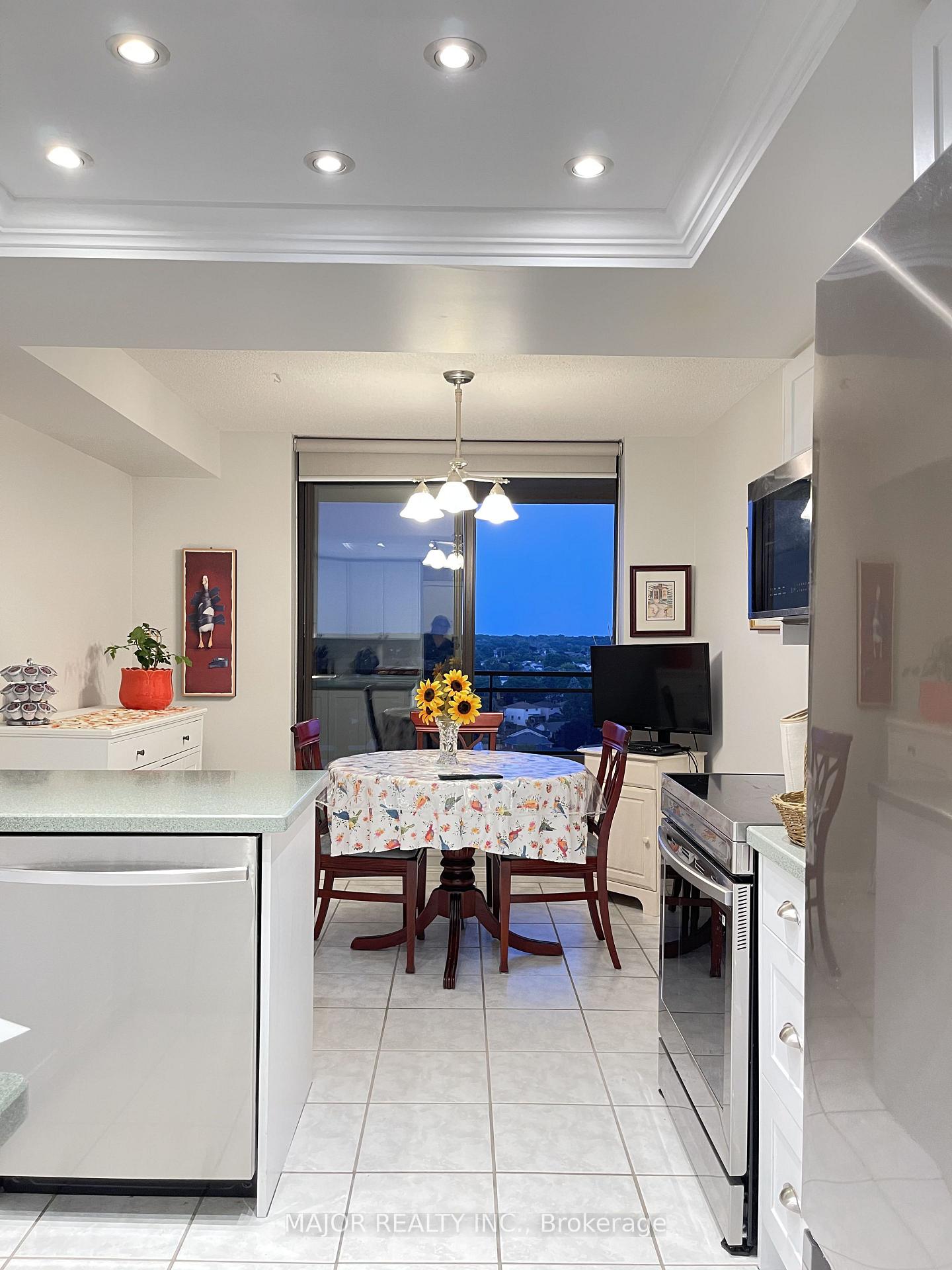 Photo 12 of Unit 1403, 900 Wilson Road N, Oshawa, Centennial — HOMEH