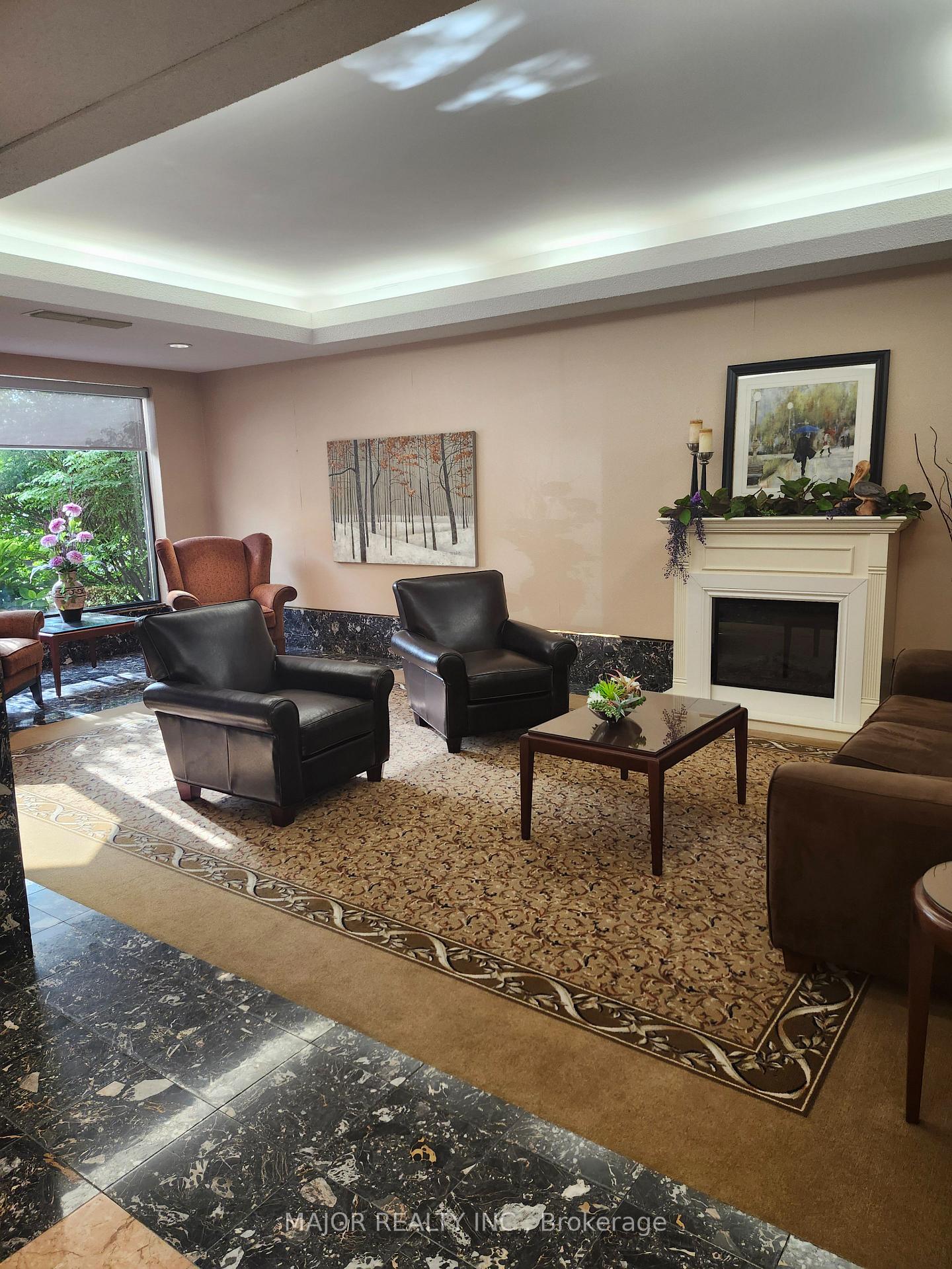 Photo 4 of Unit 1403, 900 Wilson Road N, Oshawa, Centennial — HOMEH