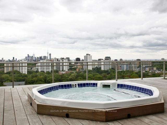 Photo 8 of Unit 903, 83 Redpath Avenue, Toronto, Mount Pleasant West — HOMEH