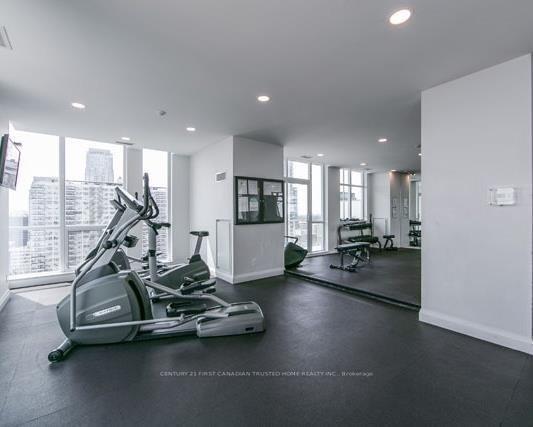Photo 14 of Unit 903, 83 Redpath Avenue, Toronto, Mount Pleasant West — HOMEH