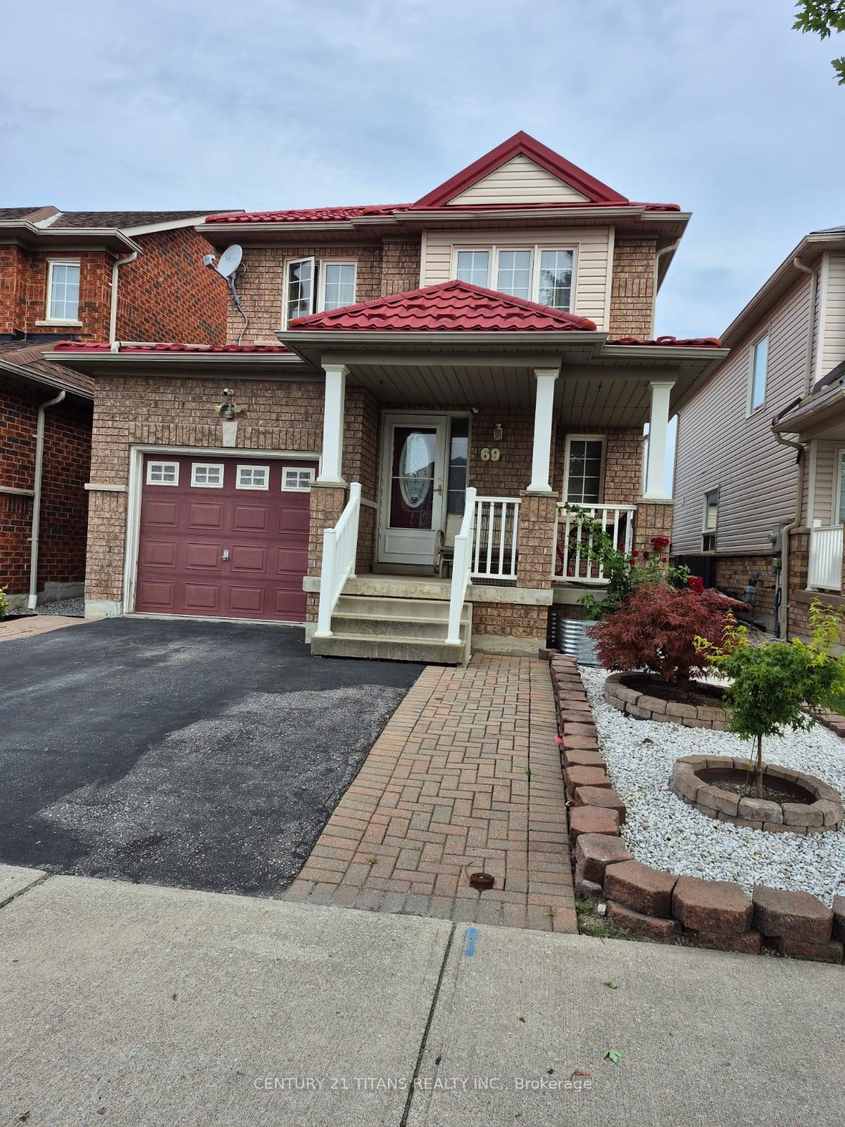 Photo 5 of 69 Rampart Crescent, Whitby, Williamsburg — HOMEH