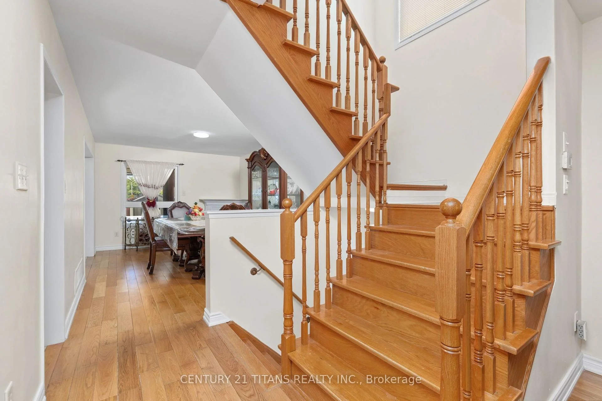 Photo 34 of 69 Rampart Crescent, Whitby, Williamsburg — HOMEH