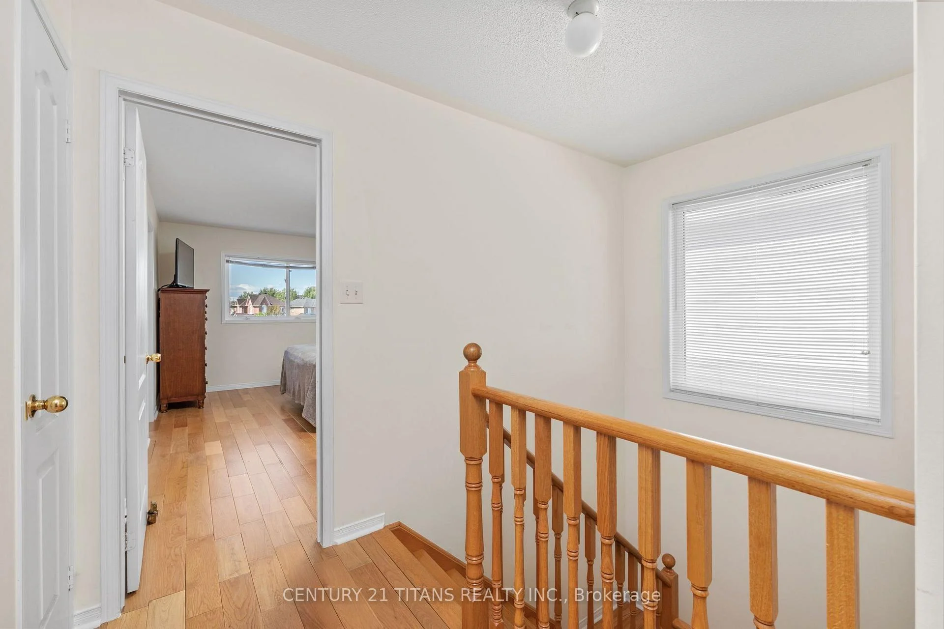 Photo 35 of 69 Rampart Crescent, Whitby, Williamsburg — HOMEH