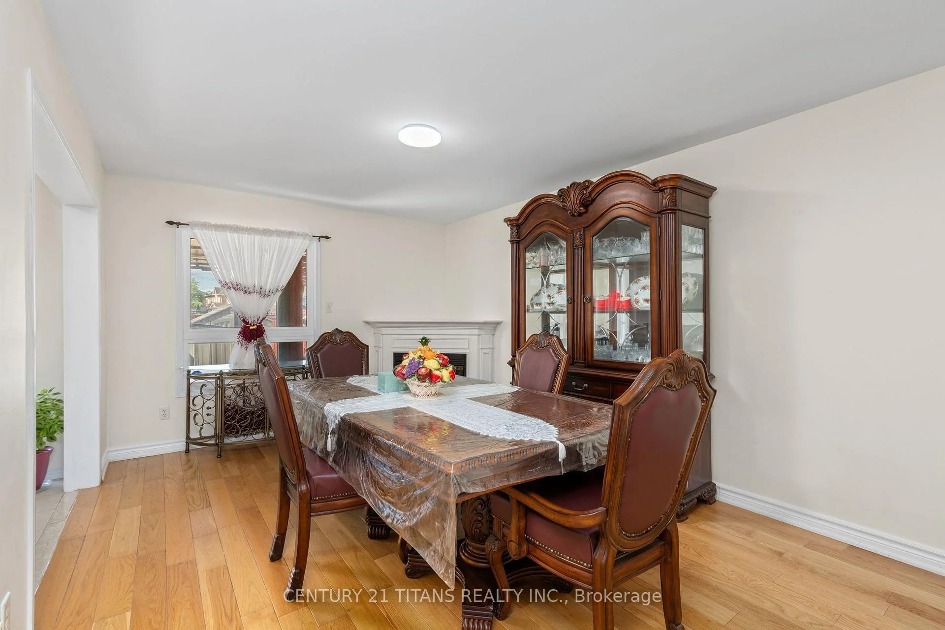 Photo 16 of 69 Rampart Crescent, Whitby, Williamsburg — HOMEH