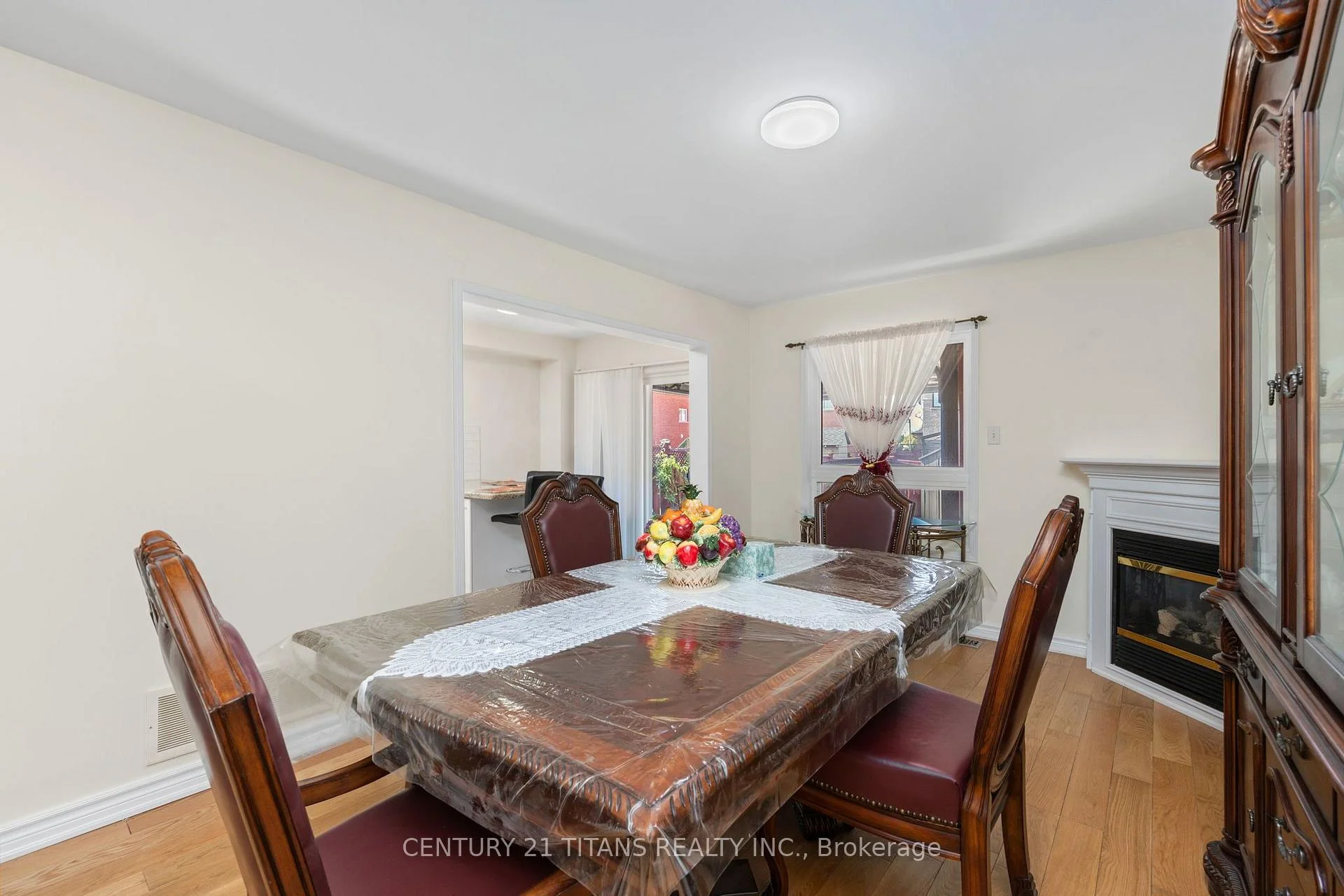 Photo 18 of 69 Rampart Crescent, Whitby, Williamsburg — HOMEH