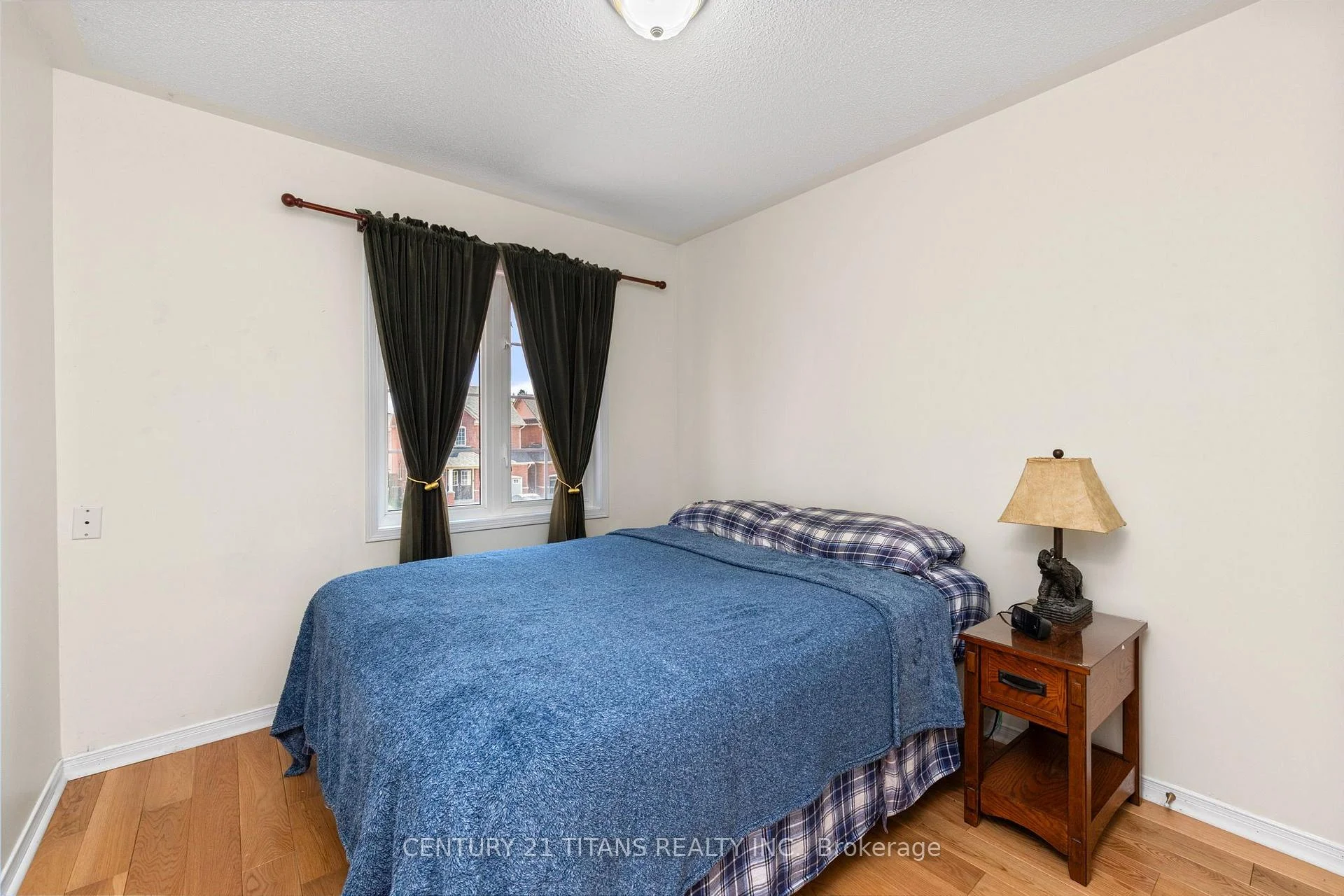 Photo 28 of 69 Rampart Crescent, Whitby, Williamsburg — HOMEH