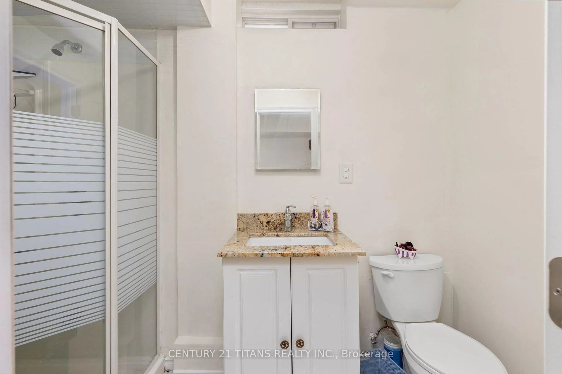 Photo 46 of 69 Rampart Crescent, Whitby, Williamsburg — HOMEH
