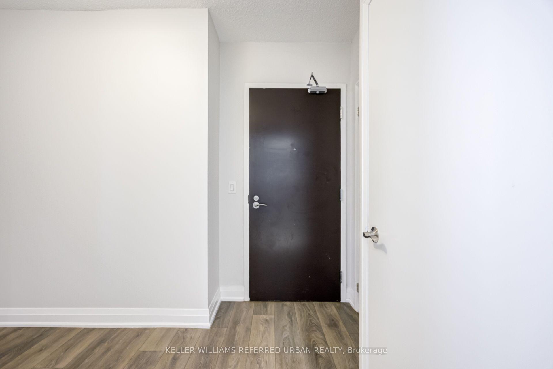 Photo 16 of Unit 2407, 9 Valhalla Inn Road, Etobicoke, Islington-City Centre West — HOMEH