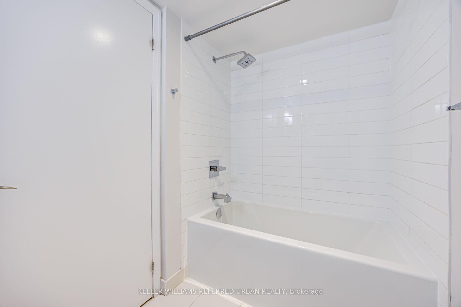 Photo 24 of Unit 2407, 9 Valhalla Inn Road, Etobicoke, Islington-City Centre West — HOMEH