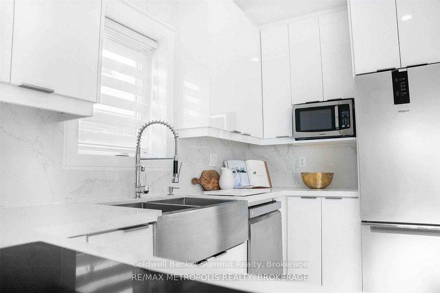 Photo 5 of 44 Ypres Road, Toronto, Keelesdale-Eglinton West — HOMEH