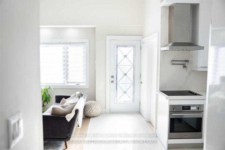 Photo 13 of 44 Ypres Road, Toronto, Keelesdale-Eglinton West — HOMEH
