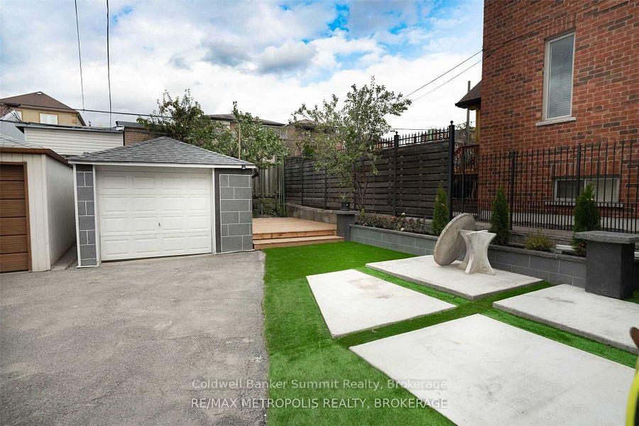 Photo 38 of 44 Ypres Road, Toronto, Keelesdale-Eglinton West — HOMEH