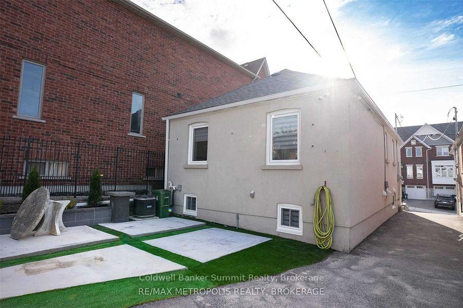 Photo 39 of 44 Ypres Road, Toronto, Keelesdale-Eglinton West — HOMEH