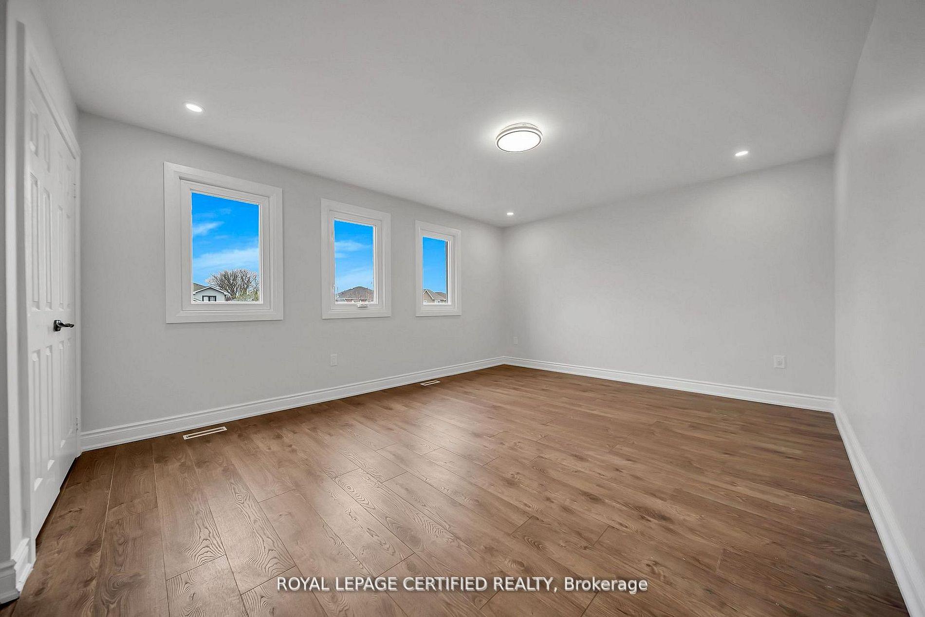Photo 25 of 6062 Prairie Circle, Mississauga, Lisgar — HOMEH