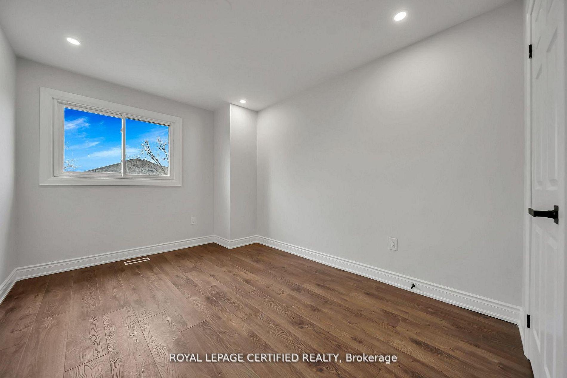Photo 29 of 6062 Prairie Circle, Mississauga, Lisgar — HOMEH