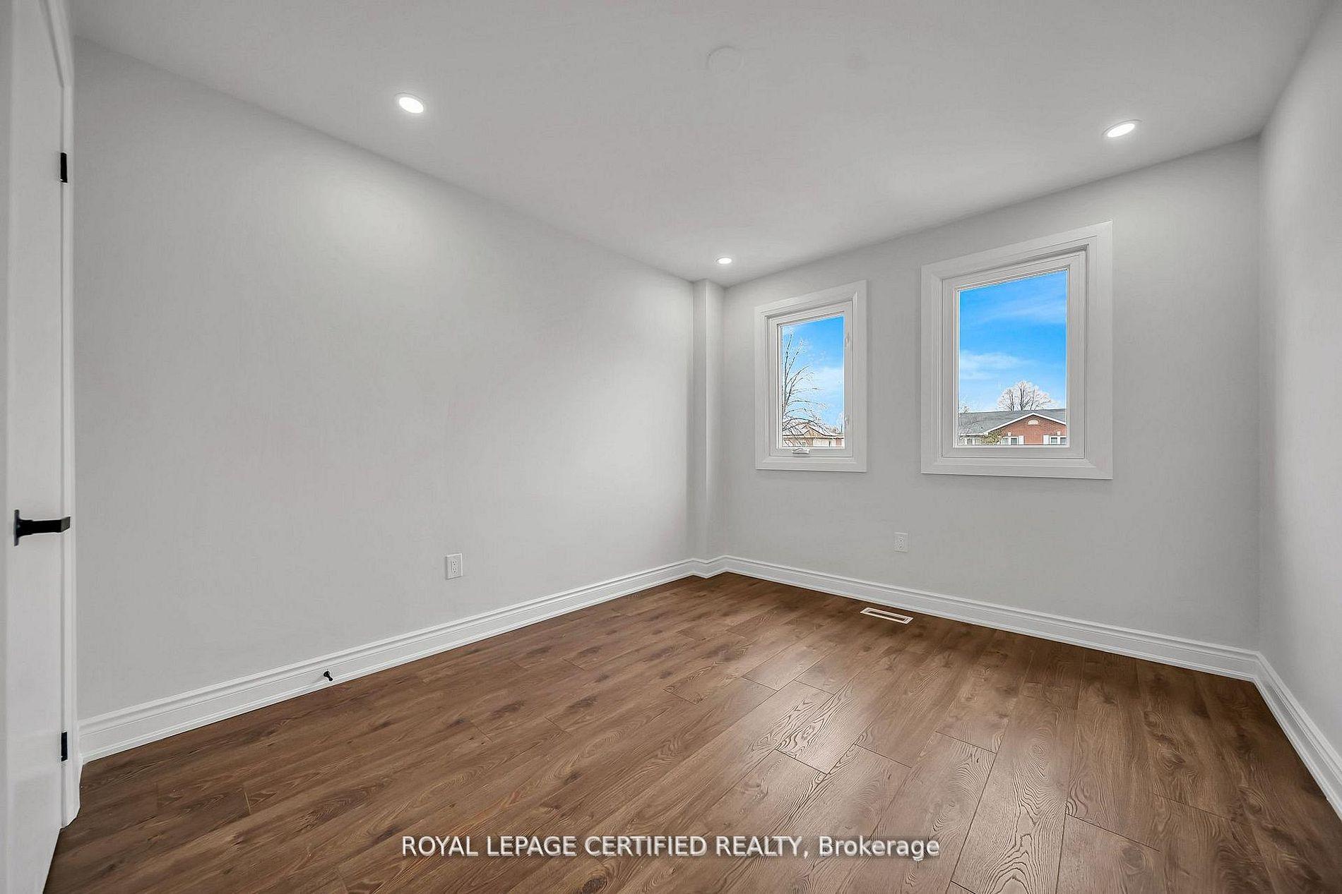 Photo 33 of 6062 Prairie Circle, Mississauga, Lisgar — HOMEH