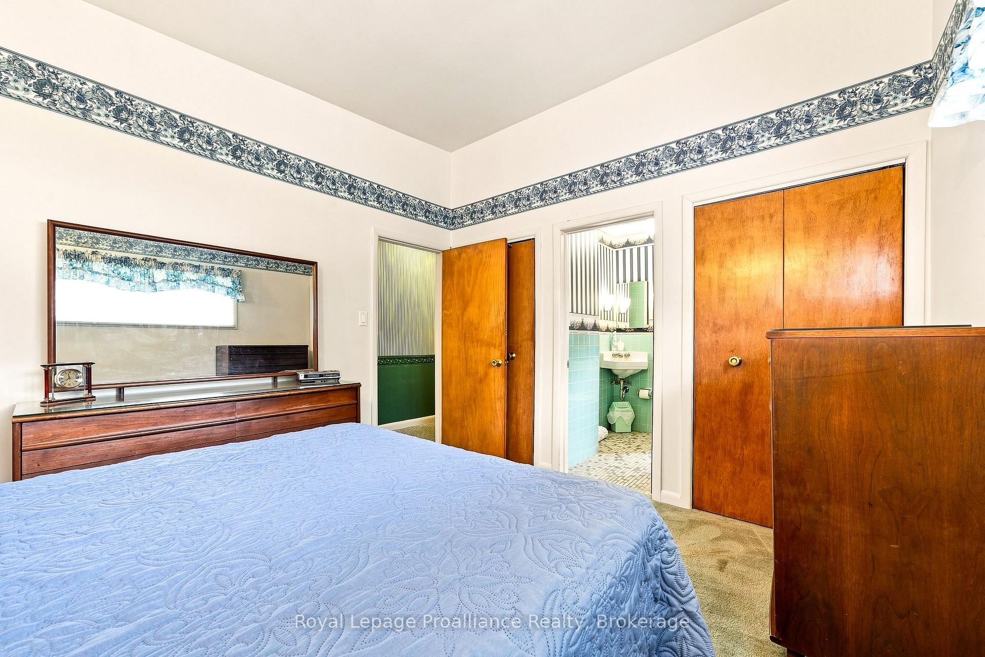 Photo 14 of 380-384 Main Street, Prince Edward County, Bloomfield — HOMEH