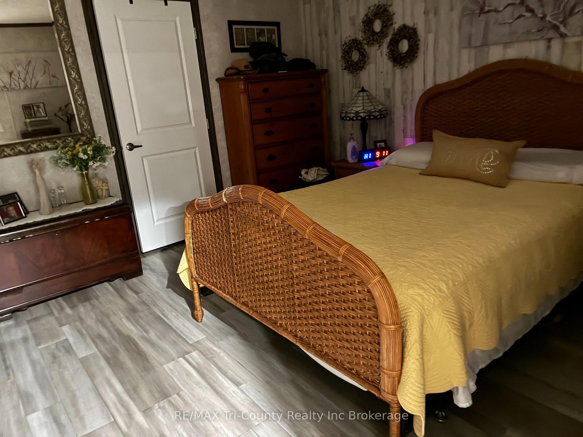Photo 9 of 11981 Plank Road, Bayham, Rural Bayham — HOMEH