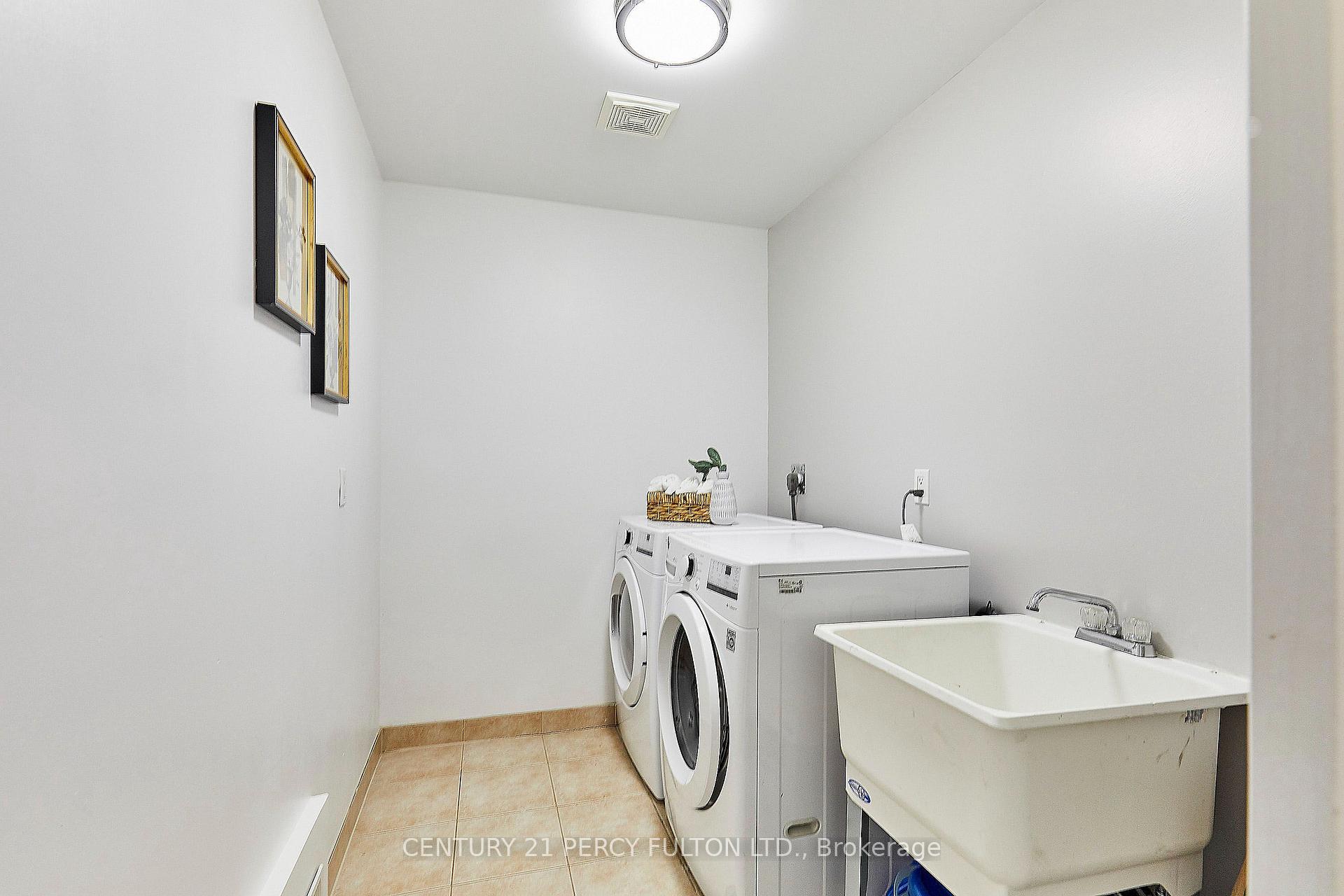 Photo 36 of 8 Mackeller Court, Ajax, Northwest Ajax — HOMEH