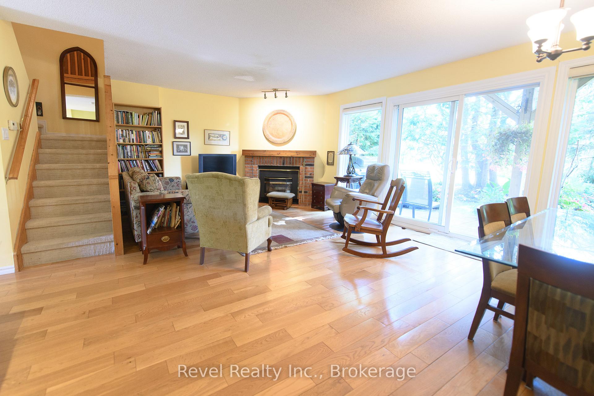 Photo 3 of Unit 51, 145 Fairway Crescent, Collingwood — HOMEH