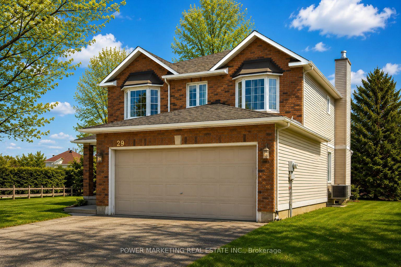 Photo 4 of 29 Taj Court, Ottawa, Hunt Club Park — HOMEH