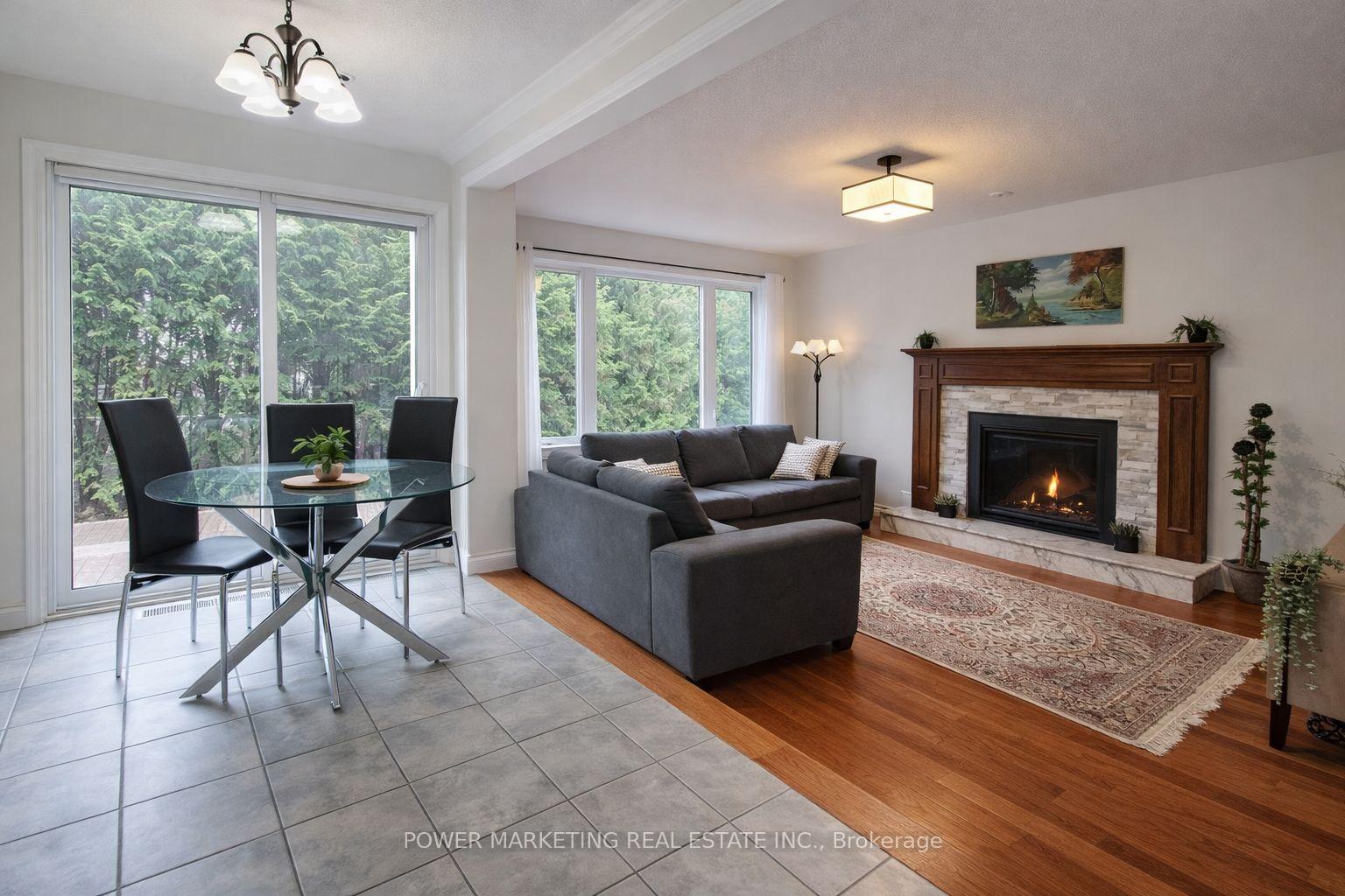 Photo 9 of 29 Taj Court, Ottawa, Hunt Club Park — HOMEH