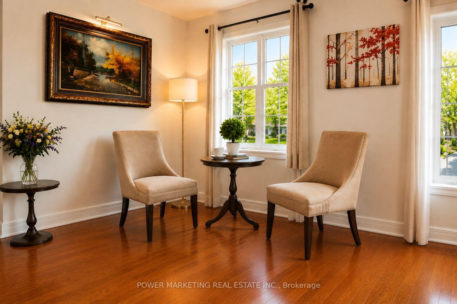 Photo 16 of 29 Taj Court, Ottawa, Hunt Club Park — HOMEH
