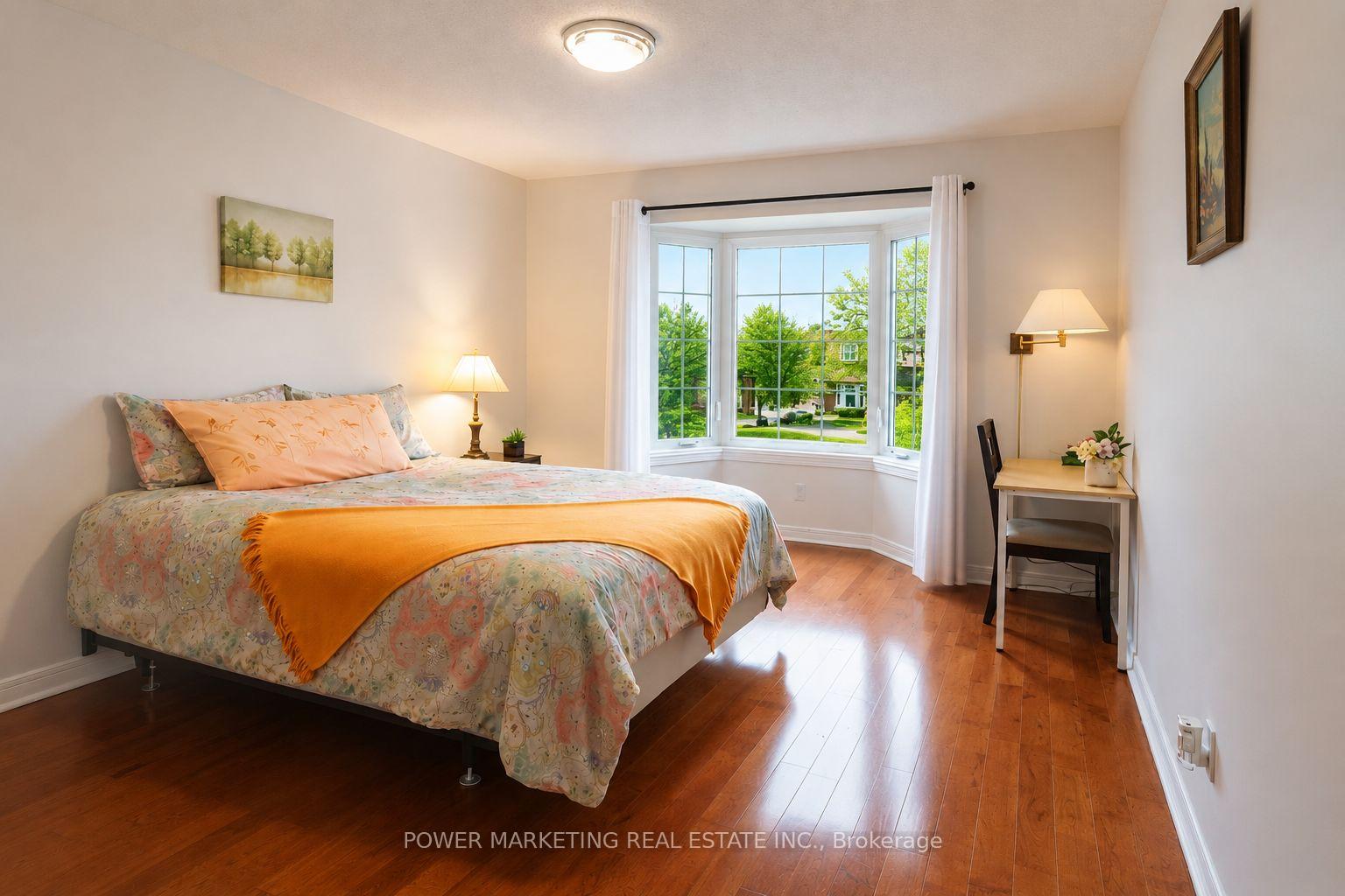 Photo 17 of 29 Taj Court, Ottawa, Hunt Club Park — HOMEH