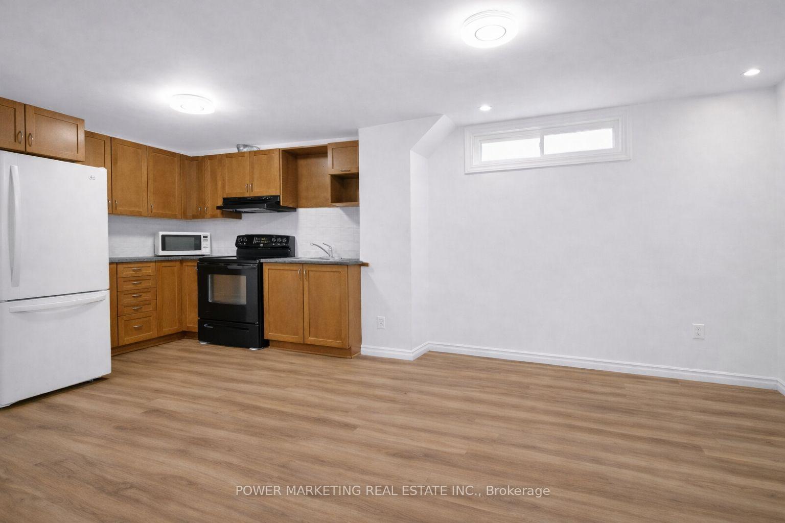 Photo 33 of 29 Taj Court, Ottawa, Hunt Club Park — HOMEH
