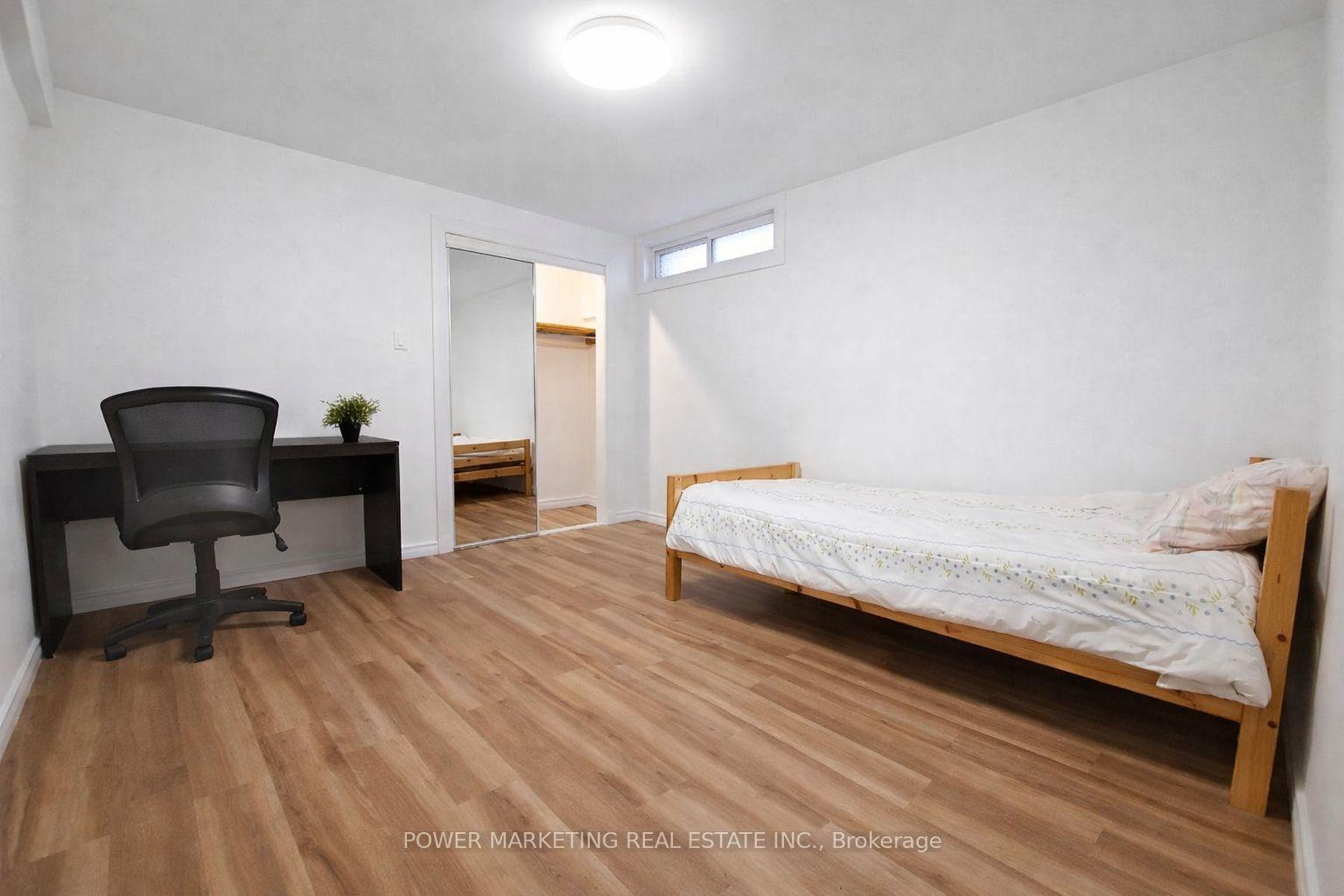 Photo 34 of 29 Taj Court, Ottawa, Hunt Club Park — HOMEH