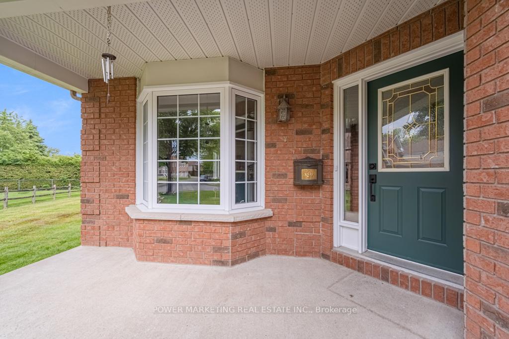 Photo 36 of 29 Taj Court, Ottawa, Hunt Club Park — HOMEH