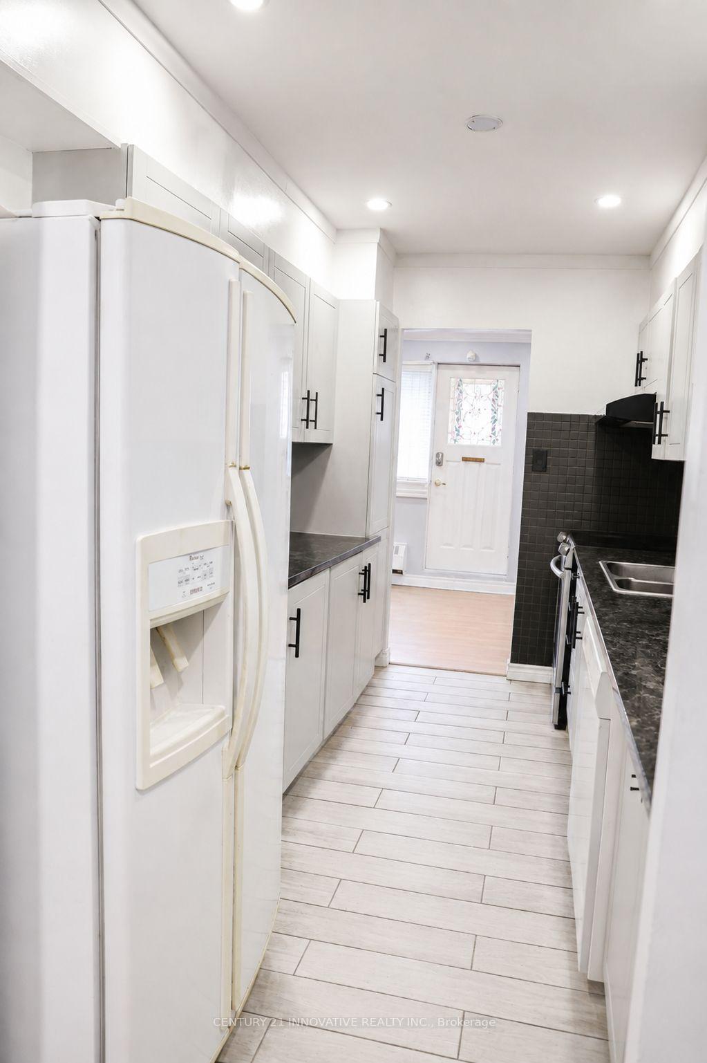 Photo 14 of Unit 101, 936 Glen Street, Oshawa, Lakeview — HOMEH