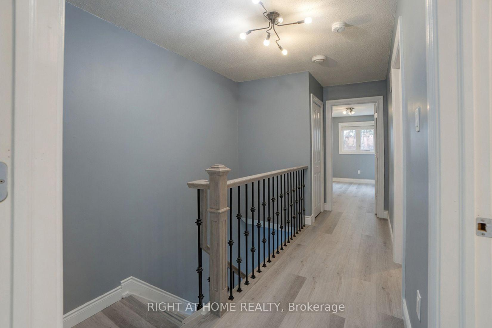 Photo 26 of 35 Chalfield Lane, Mississauga, Rathwood — HOMEH