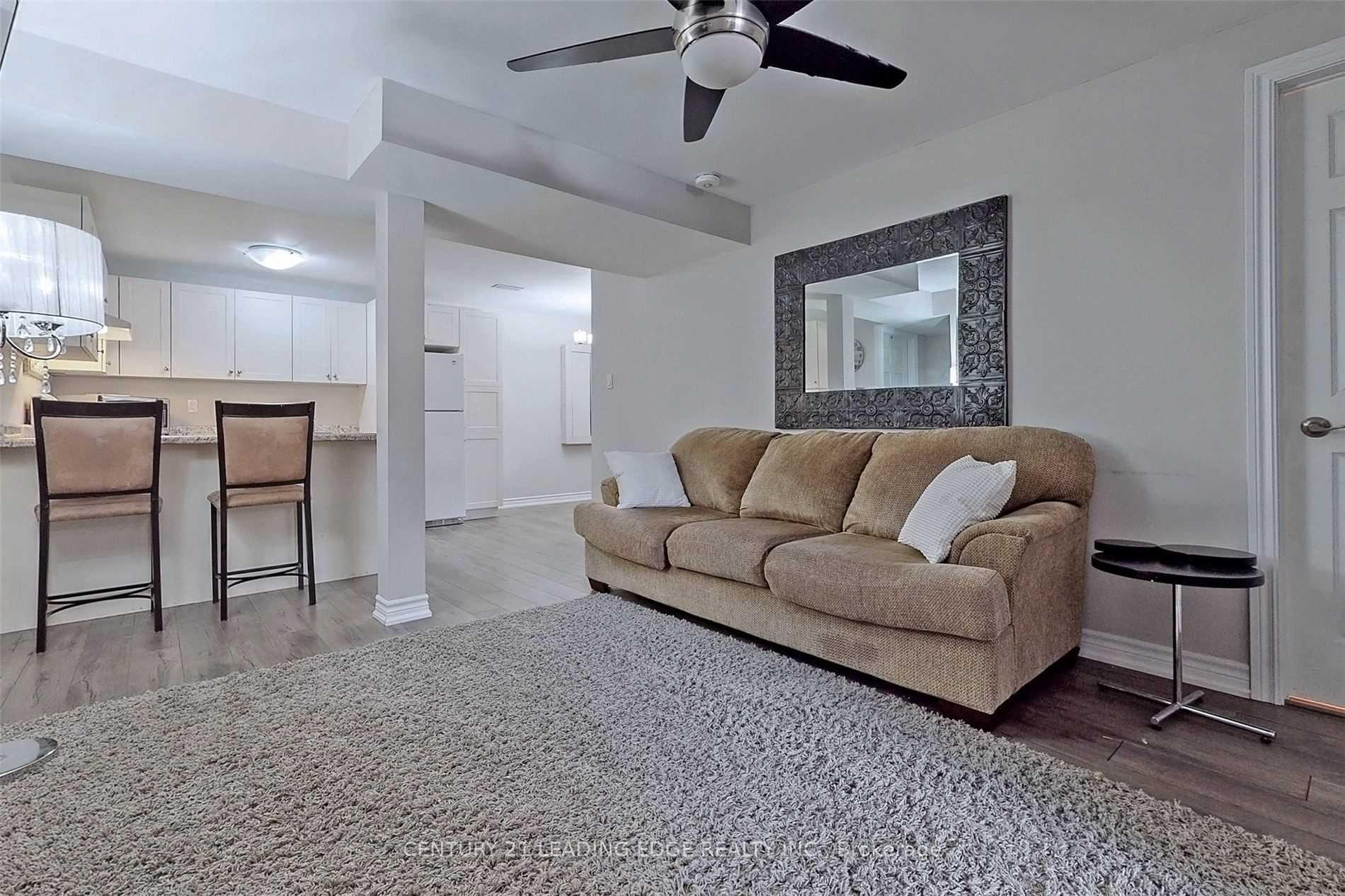 Photo 2 of 308 Elgin Street W, Oshawa, McLaughlin — HOMEH