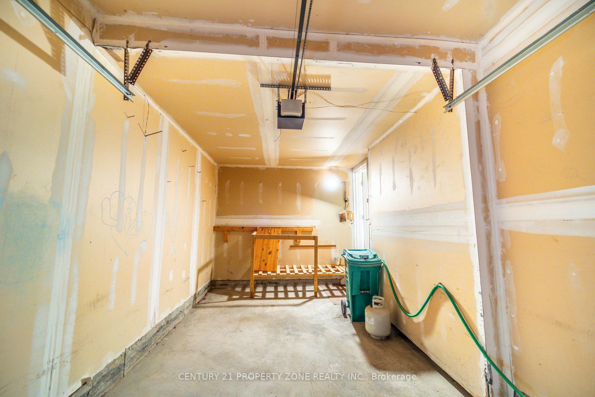 Photo 9 of Unit 49, 35 Malta Avenue, Brampton, Fletcher's Creek South — HOMEH